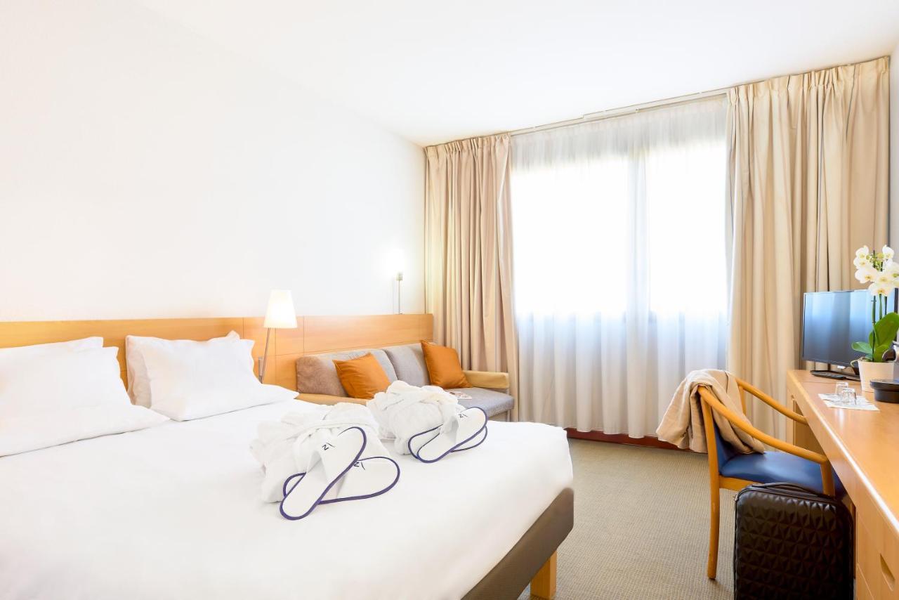 Novotel Torino Corso Giulio Cesare Ngoại thất bức ảnh