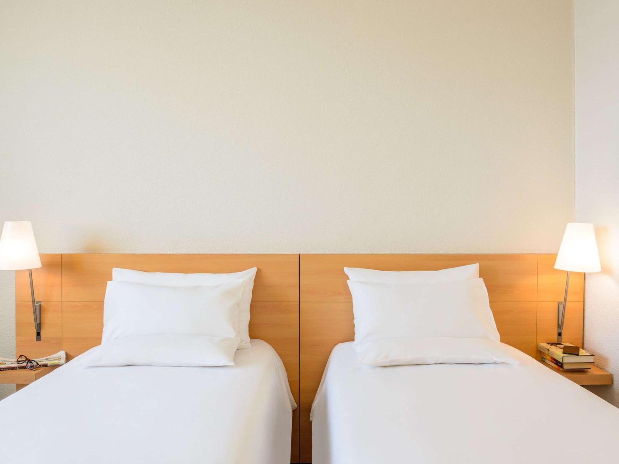 Novotel Torino Corso Giulio Cesare Ngoại thất bức ảnh