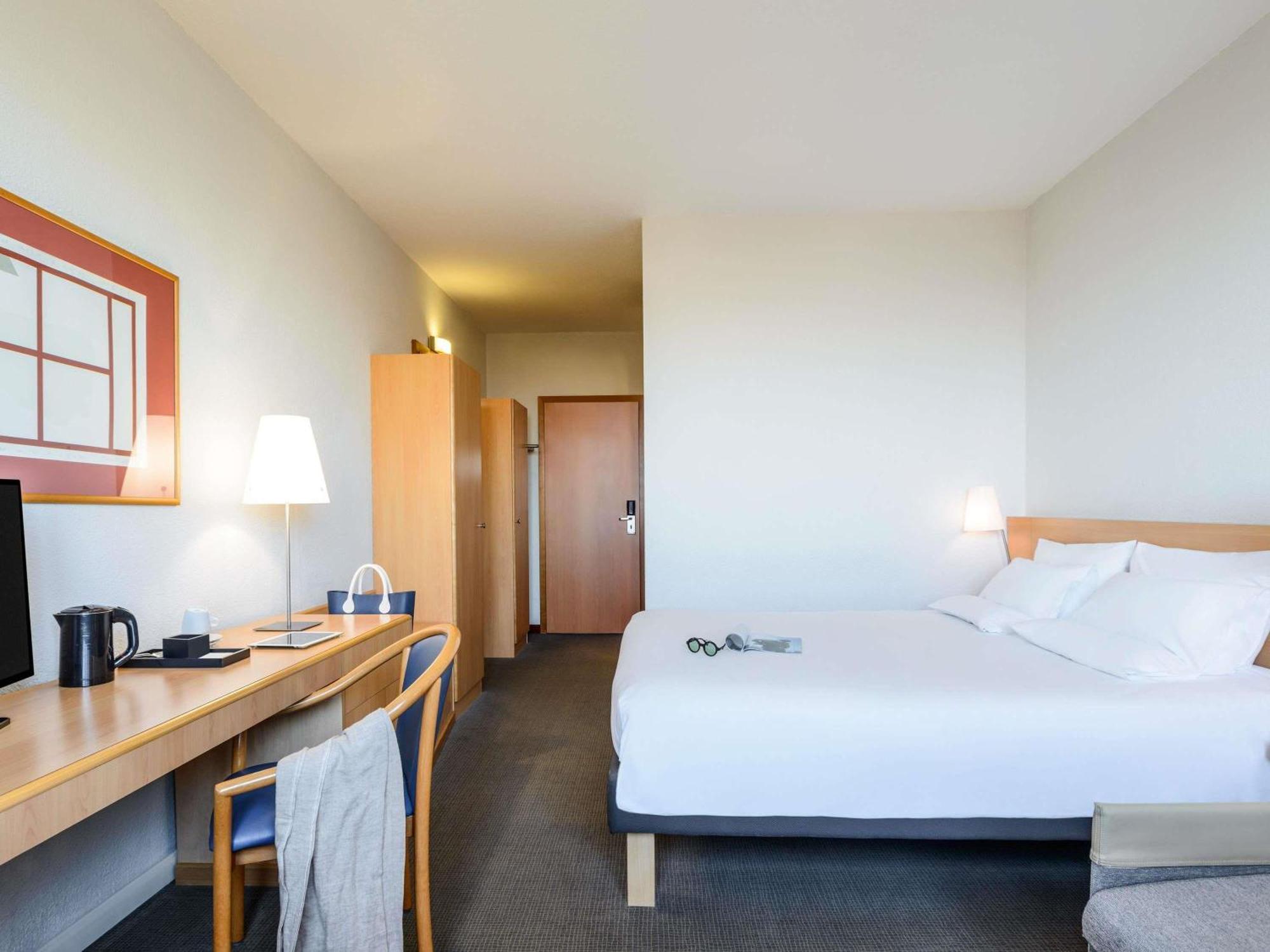 Novotel Torino Corso Giulio Cesare Ngoại thất bức ảnh